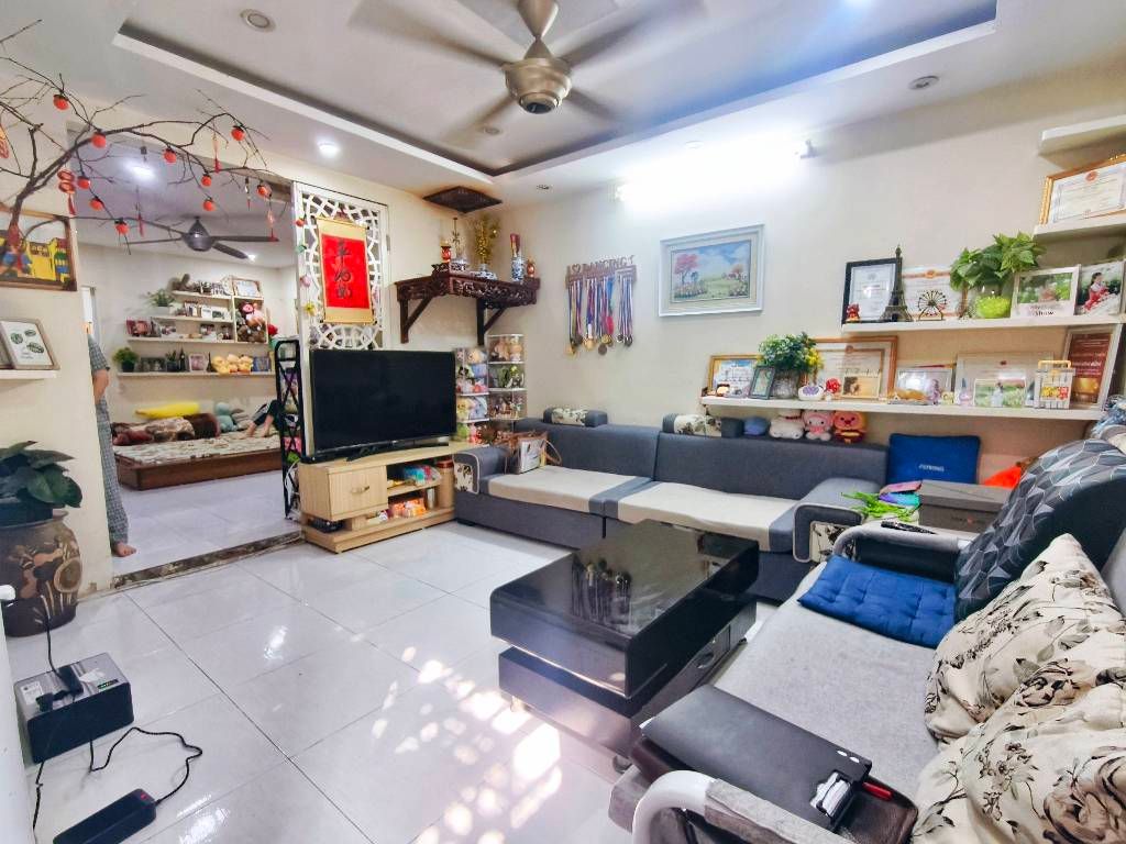 Bán nhà Tôn Thất Tùng - diện tích 95m2 1 tầng - Kinh doanh đỉnh - giá 7,5 tỷ