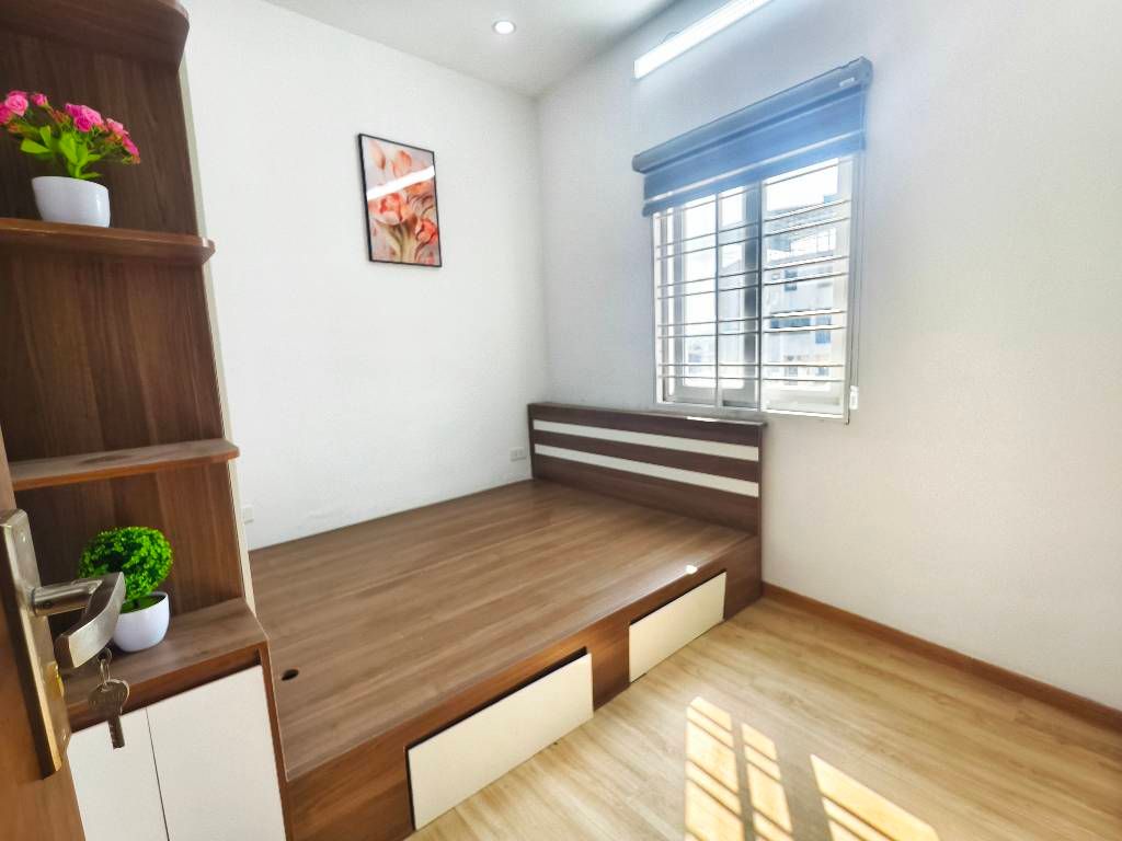 Bán nhà CCMN khương đình - diện tích 46m2 1 tầng - thang máy - giá 2,37 tỷ