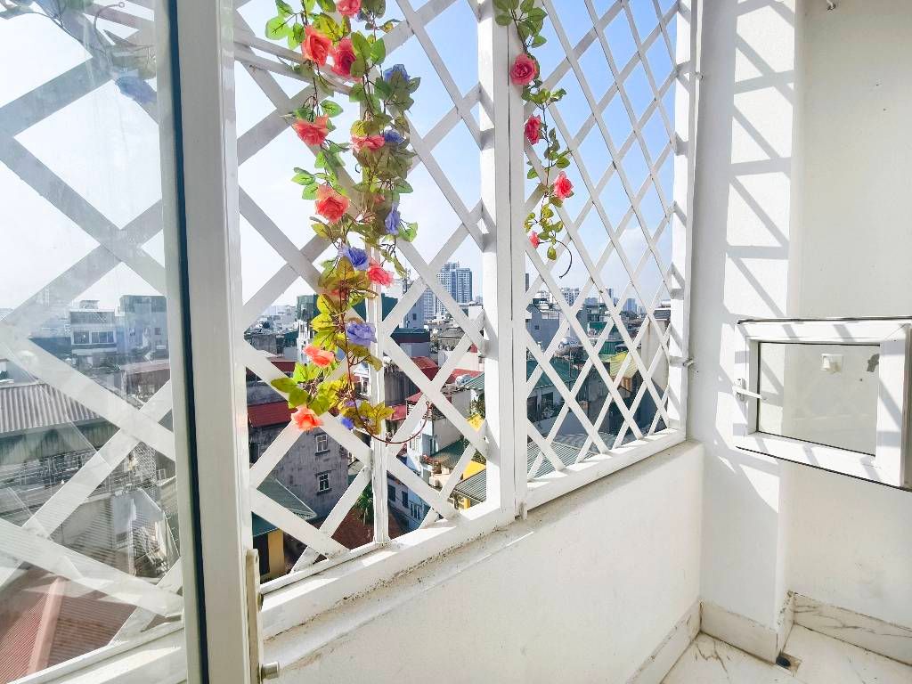 Bán nhà CCMN khương đình - diện tích 46m2 1 tầng - thang máy - giá 2,37 tỷ