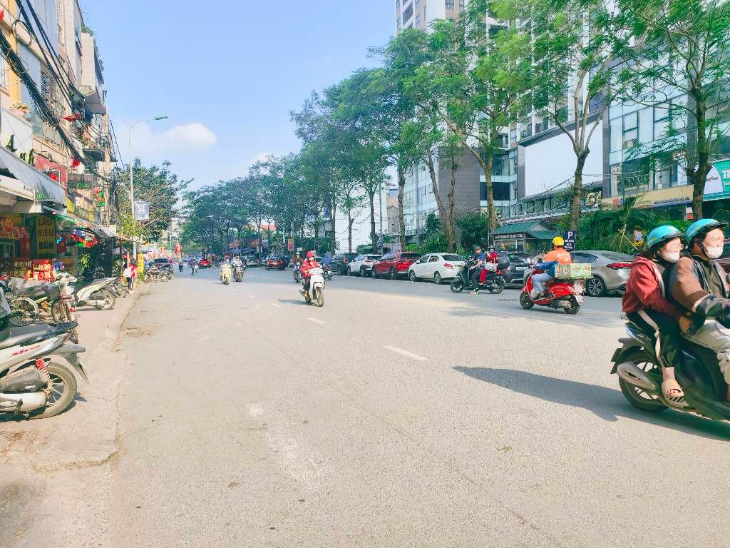 Bán nhà CCMN khương đình - diện tích 46m2 1 tầng - thang máy - giá 2,37 tỷ