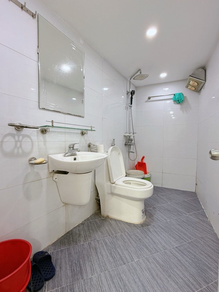 Bán nhà Thổ Quan - diện tích 26,9m2 1 tầng - Nhà đẹp hiếm có - giá 4,5 tỷ