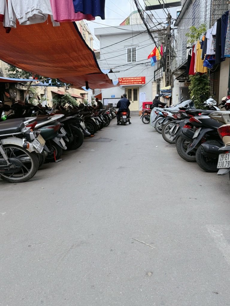 Bán nhà Thổ Quan - diện tích 26,9m2 1 tầng - Nhà đẹp hiếm có - giá 4,5 tỷ