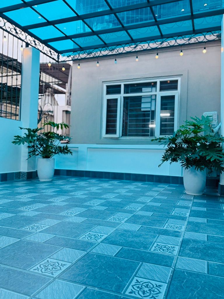 Bán nhà Thổ Quan - diện tích 39,5m2 5 tầng - Ô TÔ ĐỖ CỬA - giá 13,9 tỷ