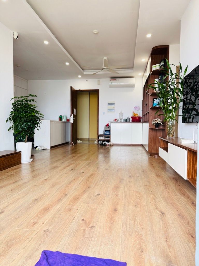 Bán nhà Triều Khúc - diện tích 102,3m2 1 tầng - Lô góc 3 mặt thoáng - giá 9,9 tỷ