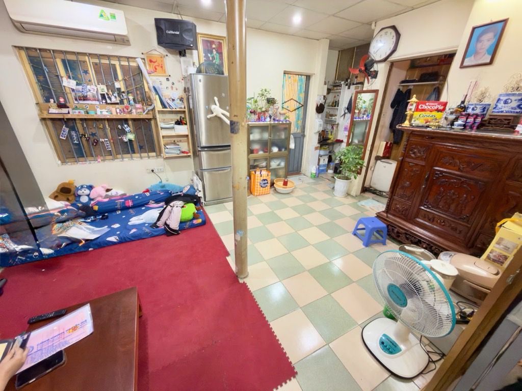 Bán nhà Khương Trung - diện tích 38m2 2 tầng - Mặt tiền rộng - giá 14,8 tỷ