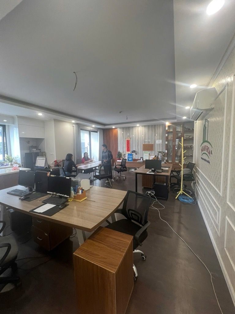 Bán nhà Minh Khai - diện tích 97,5m2 9 tầng - view nội khu - giá 12,1 tỷ