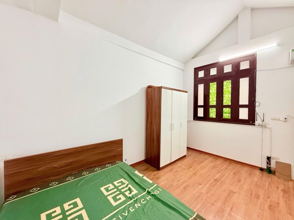 Bán nhà Kim Giang - diện tích 52m2 5 tầng - gần ô tô - giá 14,9 tỷ