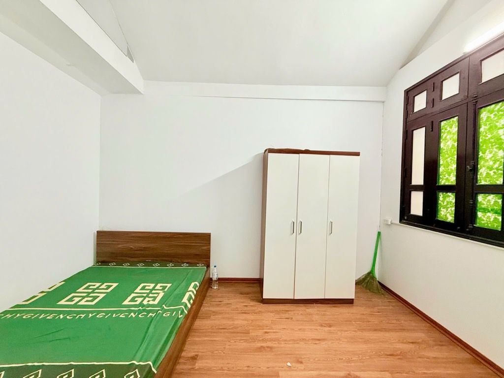 Bán nhà Kim Giang - diện tích 52m2 5 tầng - gần ô tô - giá 14,9 tỷ