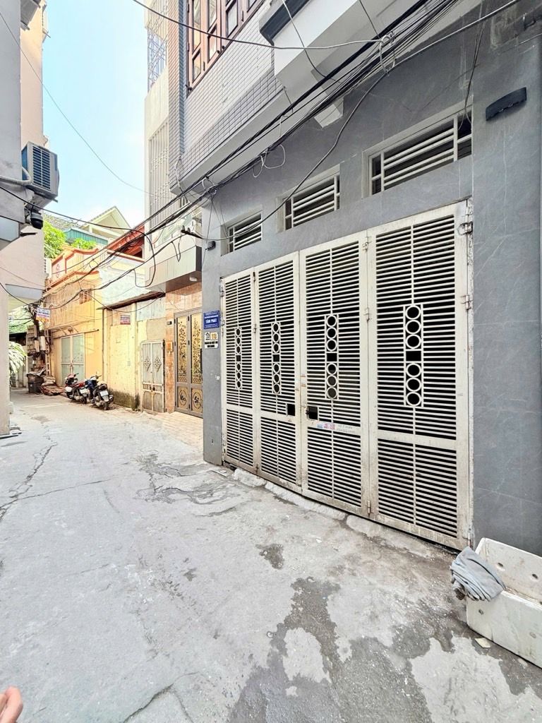 Bán nhà Kim Giang - diện tích 52m2 5 tầng - gần ô tô - giá 14,9 tỷ