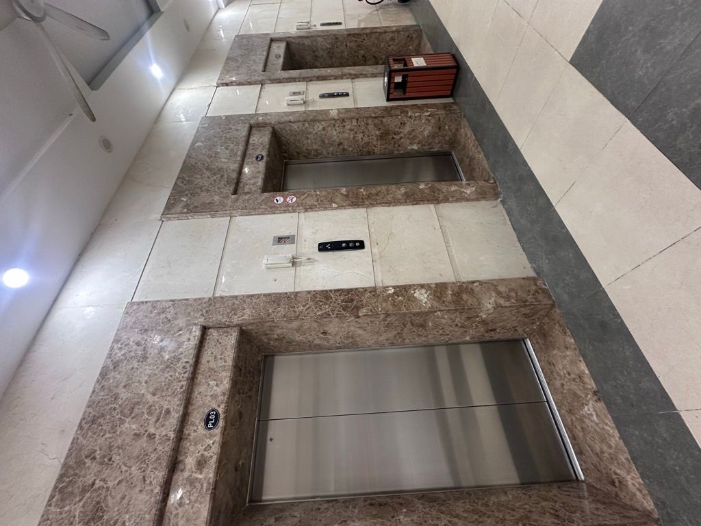 Bán nhà Tam Trinh - diện tích 68m2 20 tầng - Chung cư đẹp nhất Khu Vực - giá 5,6 tỷ