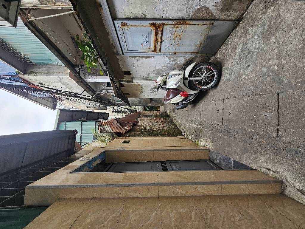 Bán nhà Khương Trung - diện tích 56m2 2 tầng - 20M RA Ô TÔ - giá 8,8 tỷ