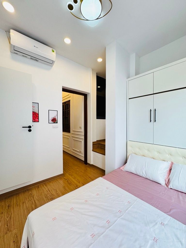 Bán nhà Nguyễn Ngọc Doãn - diện tích 39.1m2 1 tầng - Mặt ngõ ô tô - giá 5,95 tỷ