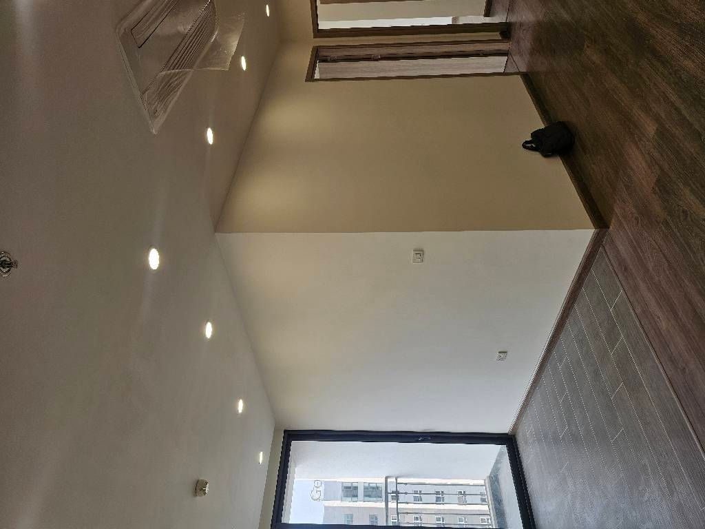 Bán nhà Lê Văn Lương - diện tích 83.2m2 1 tầng - Lô góc - giá 10,5 tỷ