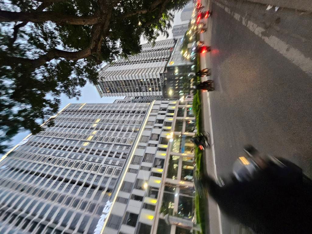 Bán nhà Lê Văn Lương - diện tích 83.2m2 1 tầng - Lô góc - giá 10,5 tỷ