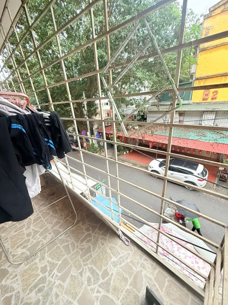 Bán nhà Phạm Ngọc Thạch - diện tích 110m2 1 tầng - Mặt phố kinh doanh sầm uất - giá 6,8 tỷ