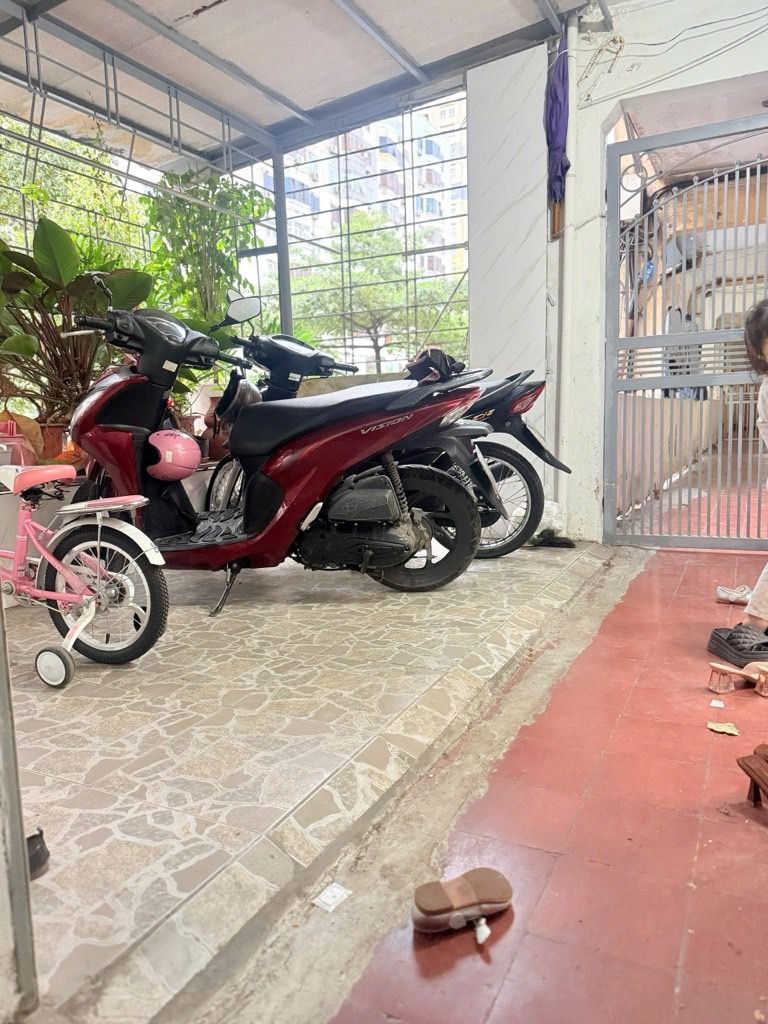 Bán nhà Phạm Ngọc Thạch - diện tích 110m2 1 tầng - Mặt phố kinh doanh sầm uất - giá 6,8 tỷ