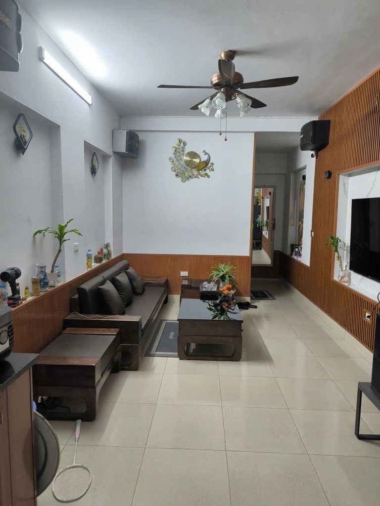 Bán nhà Nguyễn Xiển - diện tích 30m2 2 tầng - ngõ ô tô tránh - giá 3,15 tỷ