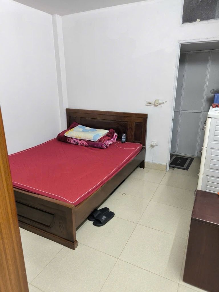 Bán nhà Nguyễn Xiển - diện tích 30m2 2 tầng - ngõ ô tô tránh - giá 3,15 tỷ