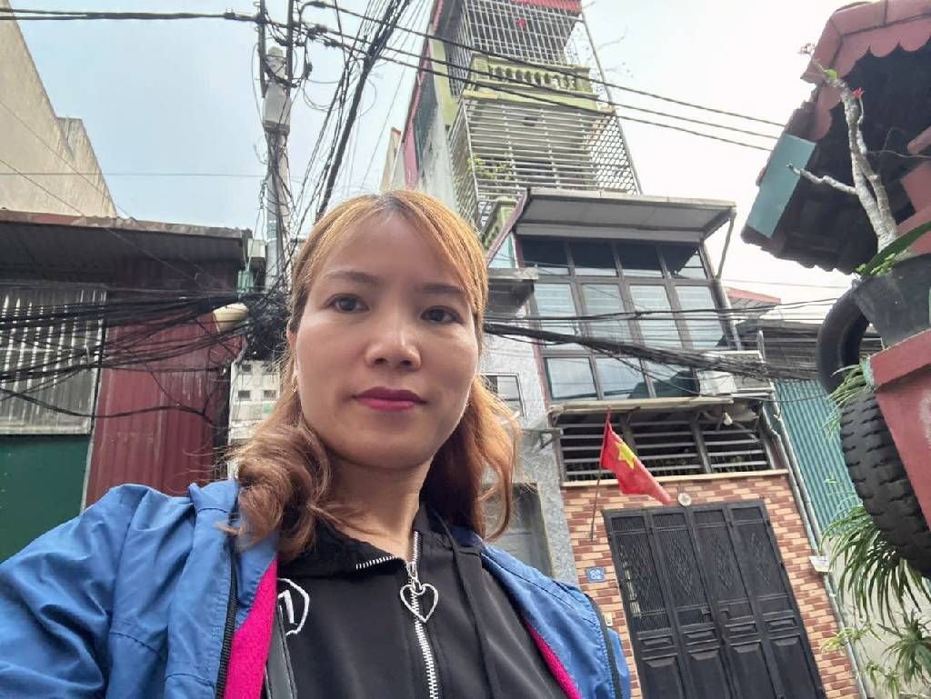 Bán nhà Ngọc Hồi - diện tích 40.2m2 4 tầng - Mặt ngõ thông ô tô tránh - giá 12,9 tỷ