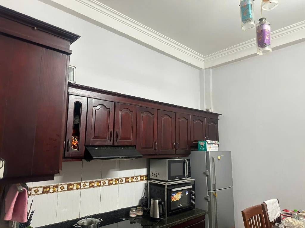 Bán nhà Ngọc Hồi - diện tích 40.2m2 4 tầng - Mặt ngõ thông ô tô tránh - giá 12,9 tỷ