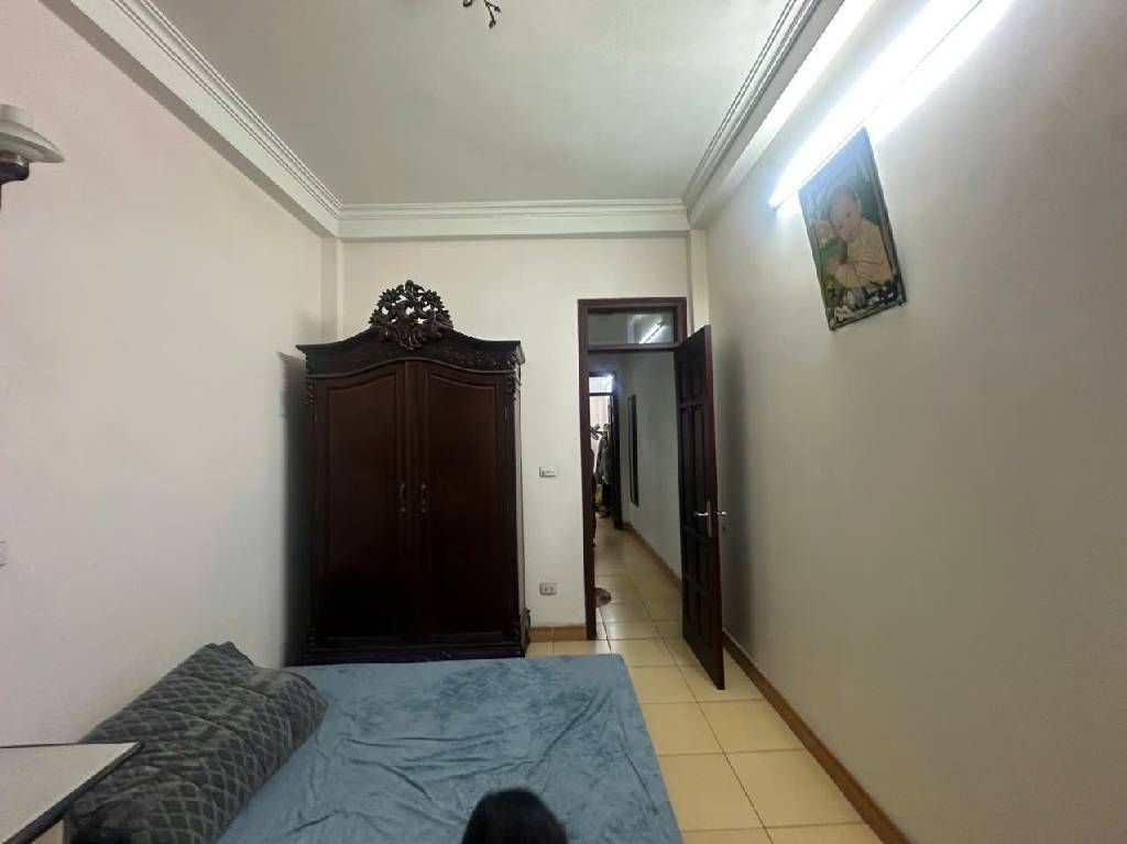 Bán nhà Ngọc Hồi - diện tích 40.2m2 4 tầng - Mặt ngõ thông ô tô tránh - giá 12,9 tỷ