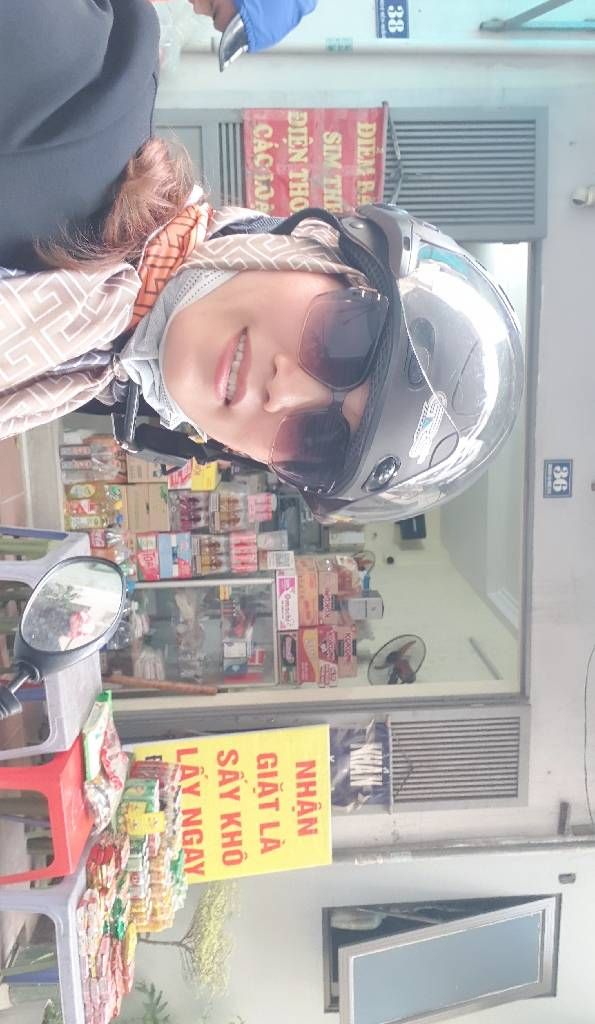 Bán nhà Nguyễn Xiển - diện tích 42m2 3 tầng - Ô tô vào tránh nhau - giá 5,3 tỷ