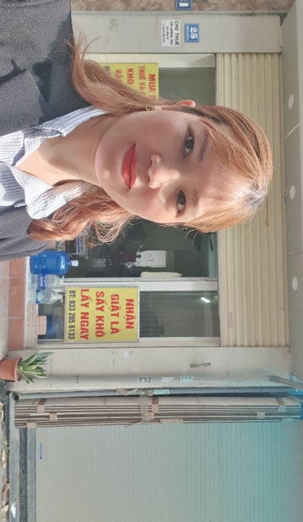 Bán nhà Nguyễn Xiển - diện tích 42m2 3 tầng - Ô tô vào tránh nhau - giá 5,3 tỷ