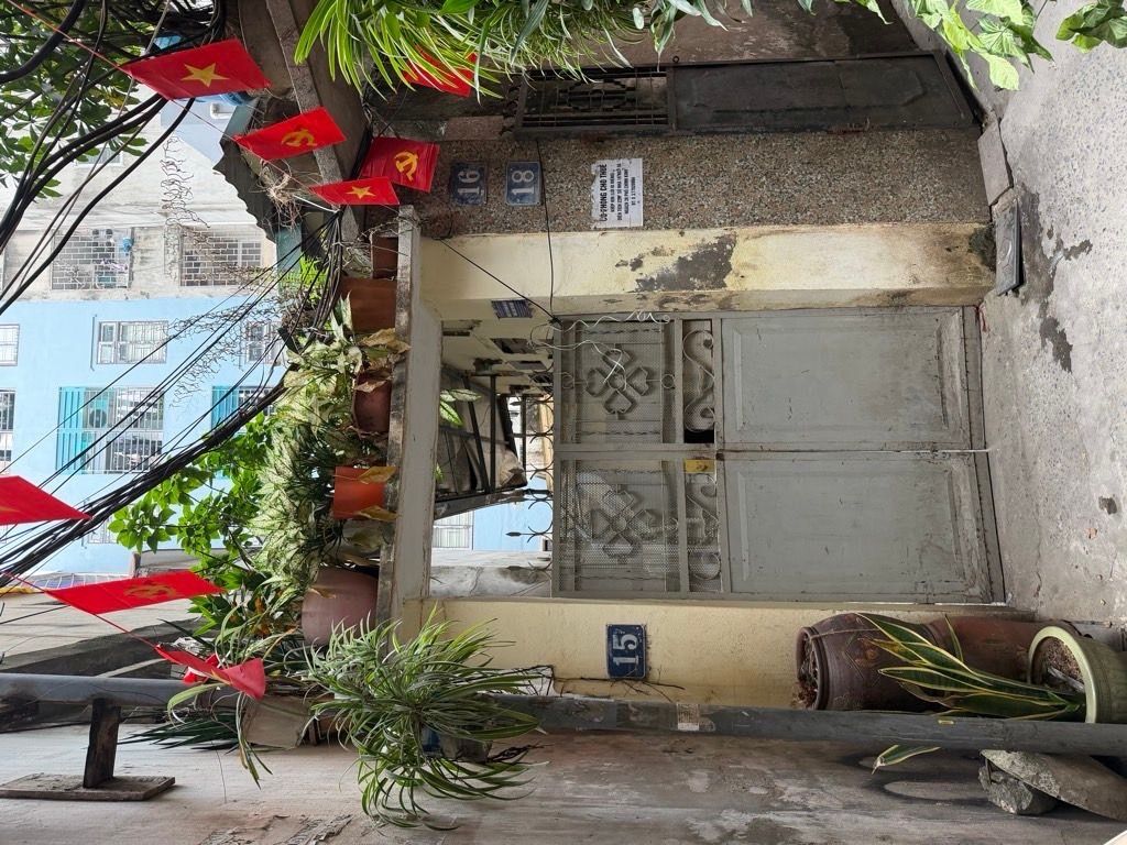 Bán nhà Chính Kinh - diện tích 85m2 1 tầng - 2 mặt thoáng - giá 15,8 tỷ