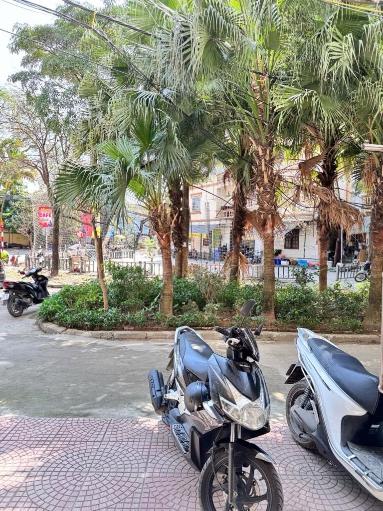 Bán nhà Đền Lừ 1 - diện tích 30m2 6 tầng - Ô TÔ TRÁNH - giá 15,8 tỷ