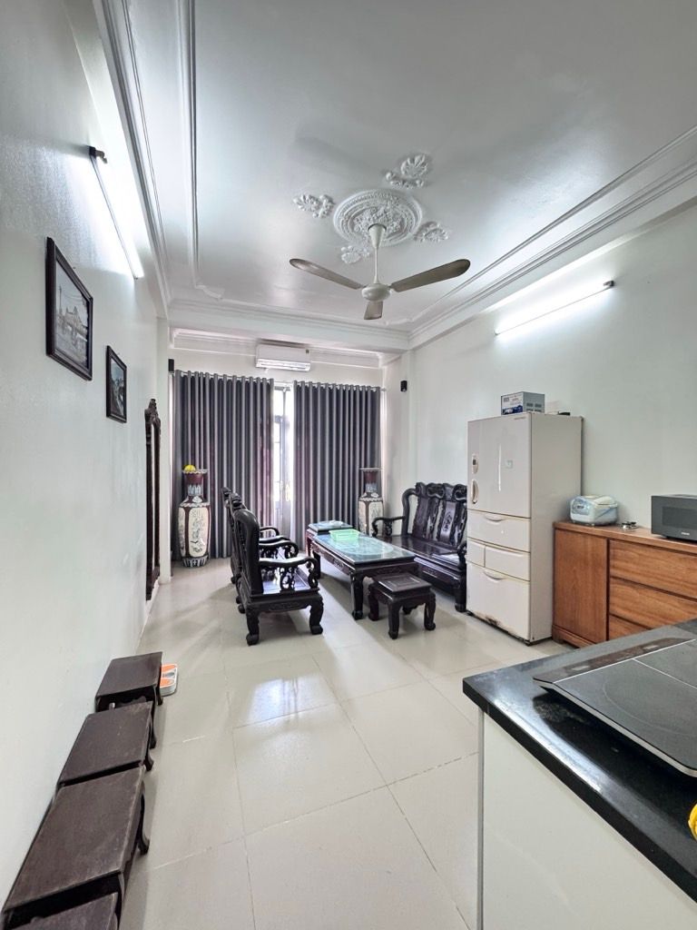 Bán nhà Đền Lừ 1 - diện tích 30m2 6 tầng - Ô TÔ TRÁNH - giá 15,8 tỷ