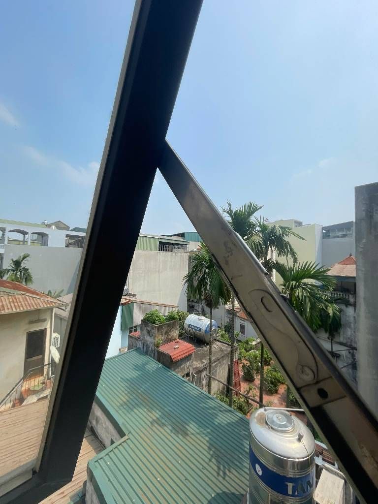 Bán nhà Lĩnh Nam - diện tích 21.9m2 4 tầng - ô tô tránh - giá 5,4 tỷ