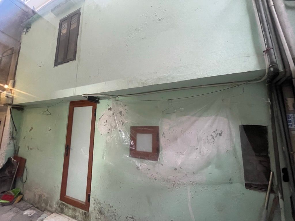 Bán nhà Hai Bà Trưng - diện tích 28m2 2 tầng - ô tô đỗ cửa - giá 4,9 tỷ