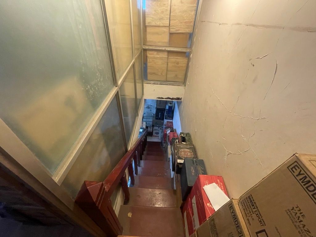 Bán nhà Hai Bà Trưng - diện tích 28m2 2 tầng - ô tô đỗ cửa - giá 4,9 tỷ