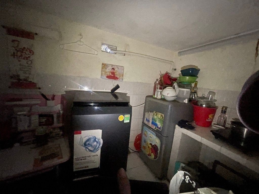 Bán nhà Hai Bà Trưng - diện tích 28m2 2 tầng - ô tô đỗ cửa - giá 4,9 tỷ