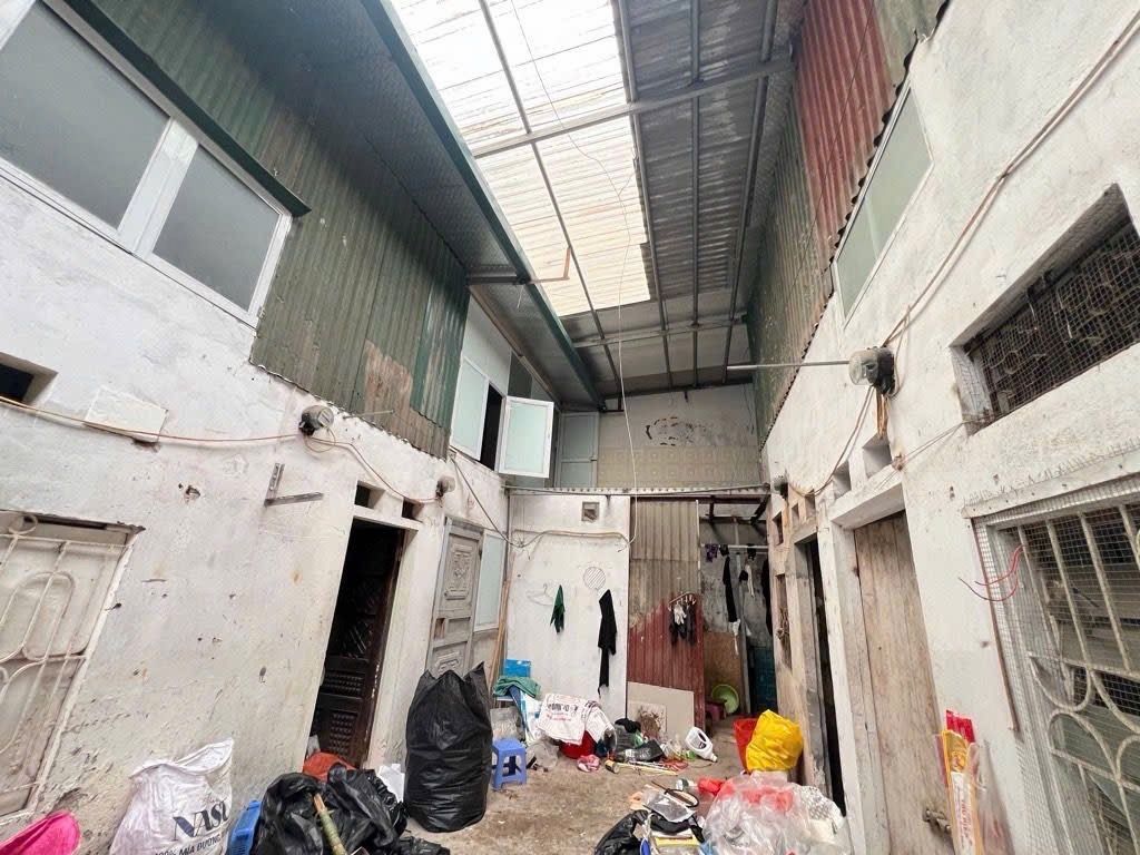 Bán nhà Nguyễn Đức Cảnh - diện tích 100m2 1 tầng - ô tô vào trong nhà - giá 21 tỷ