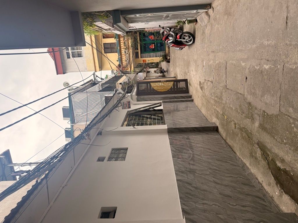 Bán nhà Tương Mai - diện tích 60m2 1 tầng - Tập thể tầng 1 sát phố - giá 4,2 tỷ