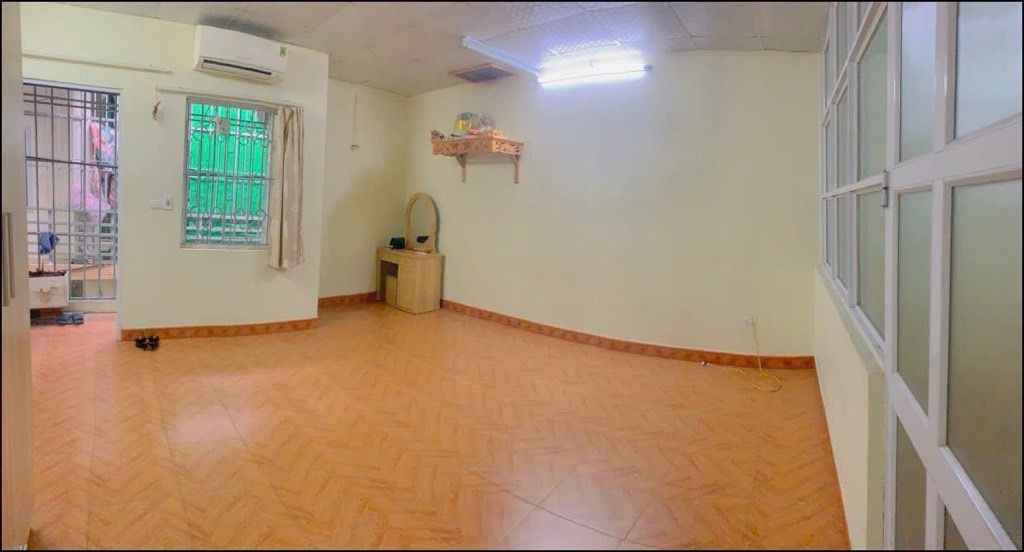 Bán nhà Đông Thiên - diện tích 35m2 2 tầng - ô tô qua lại - giá 3,6 tỷ