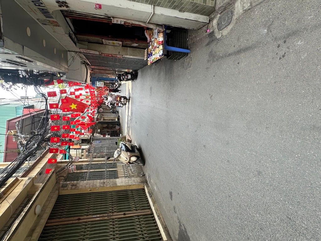 Bán nhà Thái Thịnh - diện tích 50.5m2 4 tầng - mặt ngõ ô tô tránh - giá 22 tỷ