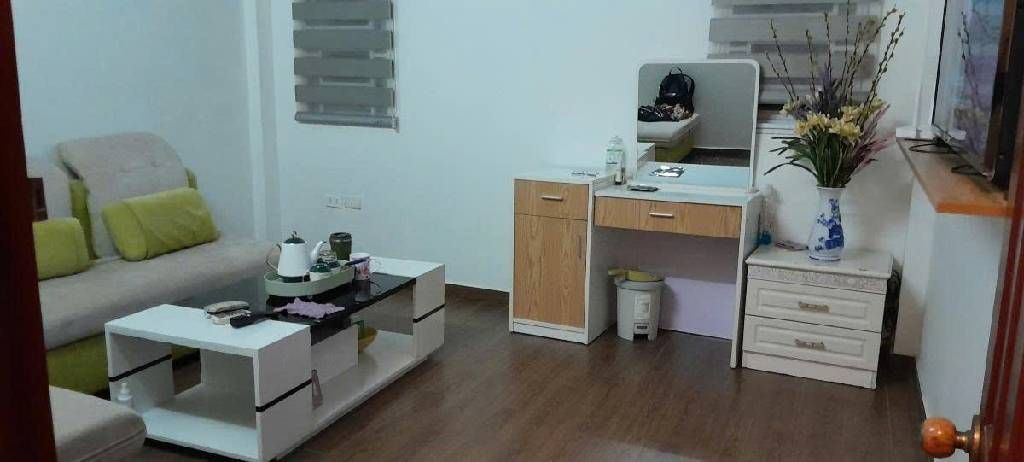 Bán nhà Lĩnh Nam - diện tích 49.1m2 5 tầng - Lô góc, ô tô vào nhà - giá 12,9 tỷ