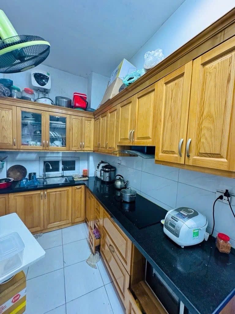 Bán nhà Trần Khát Chân - diện tích 36m2 5 tầng - Nhà đẹp hiếm có - giá 11,8 tỷ