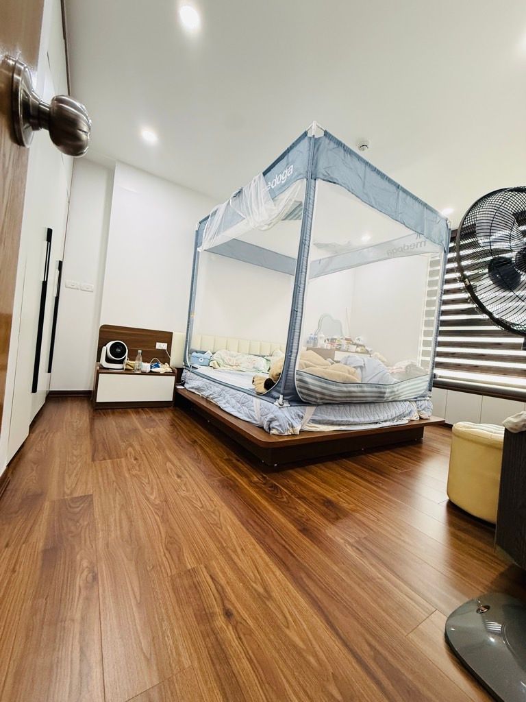 Bán nhà Trần Hoà - diện tích 123m2 1 tầng - Căn hộ 4 ngủ, view thoáng - giá 8,8 tỷ