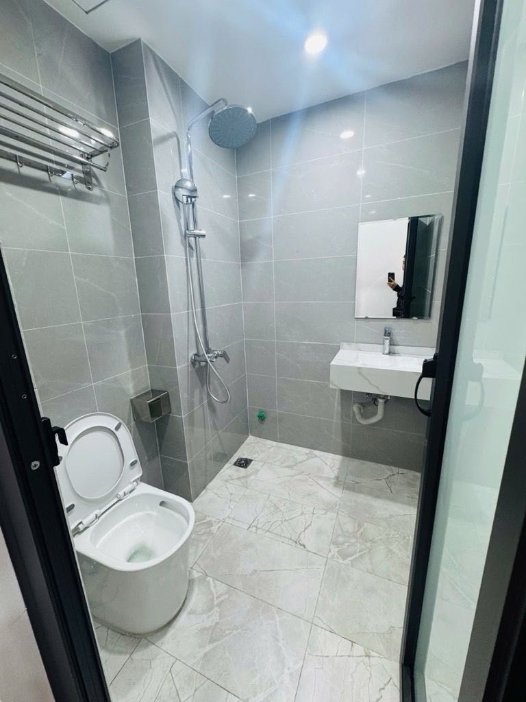 Bán nhà Tân Mai - diện tích 32m2 3 tầng - 2 mặt ngõ - giá 6,8 tỷ