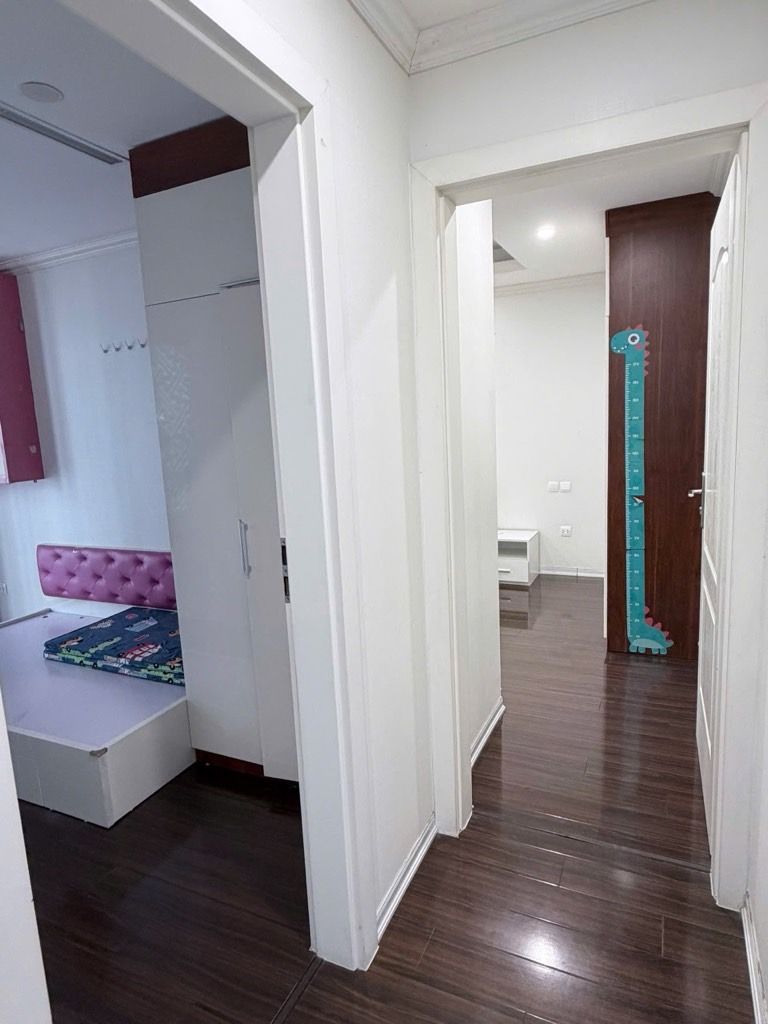 Bán nhà Lĩnh Nam - diện tích 80m2 6 tầng - Sổ đỏ chính chủ - giá 7,8 tỷ