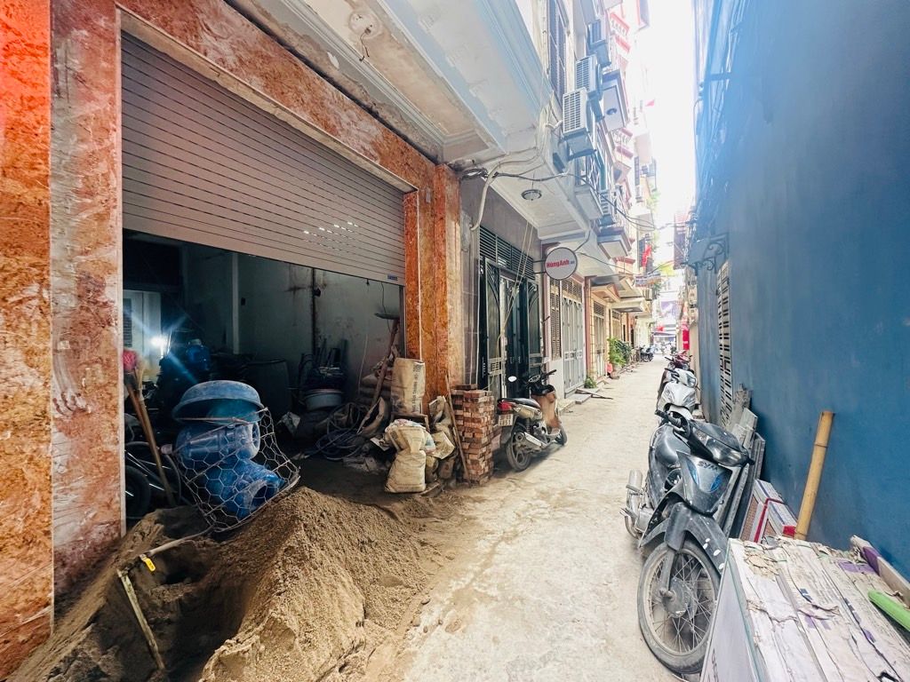 Bán nhà Thái Hà - diện tích 33,9m2 6 tầng - ô tô đỗ cửa - giá 17,8 tỷ