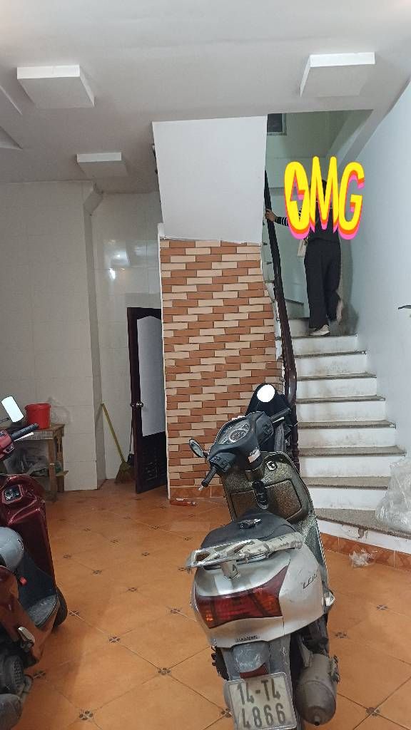 Bán nhà Gốc Đề - diện tích 40m2 3 tầng - nhà 3.5 tầng dân xây - giá 8,5 tỷ