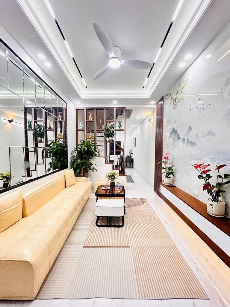 Bán nhà Quan Nhân - diện tích 33m2 4 tầng - Nhà đẹp hiếm có - giá 8,36 tỷ