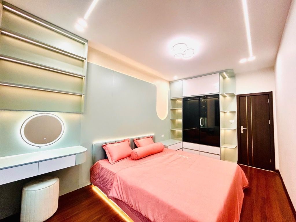 Bán nhà Quan Nhân - diện tích 33m2 4 tầng - Nhà đẹp hiếm có - giá 8,36 tỷ