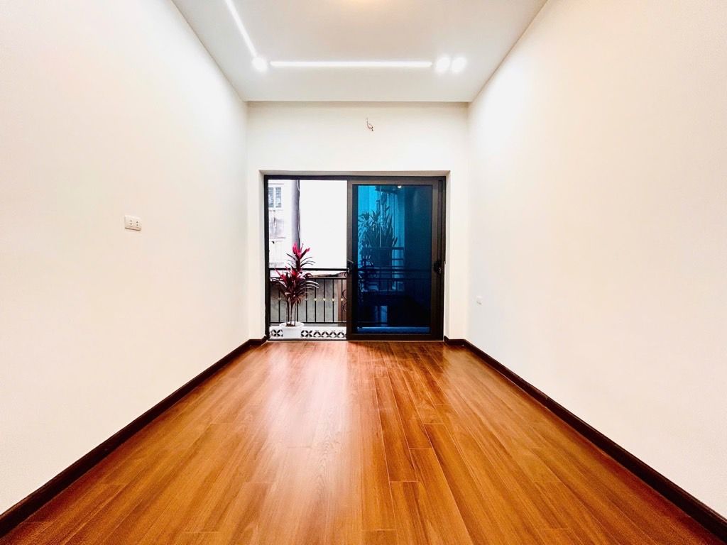 Bán nhà Quan Nhân - diện tích 33m2 4 tầng - Nhà đẹp hiếm có - giá 8,36 tỷ