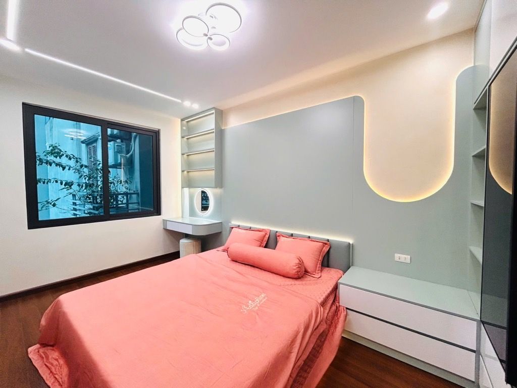 Bán nhà Quan Nhân - diện tích 33m2 4 tầng - Nhà đẹp hiếm có - giá 8,36 tỷ