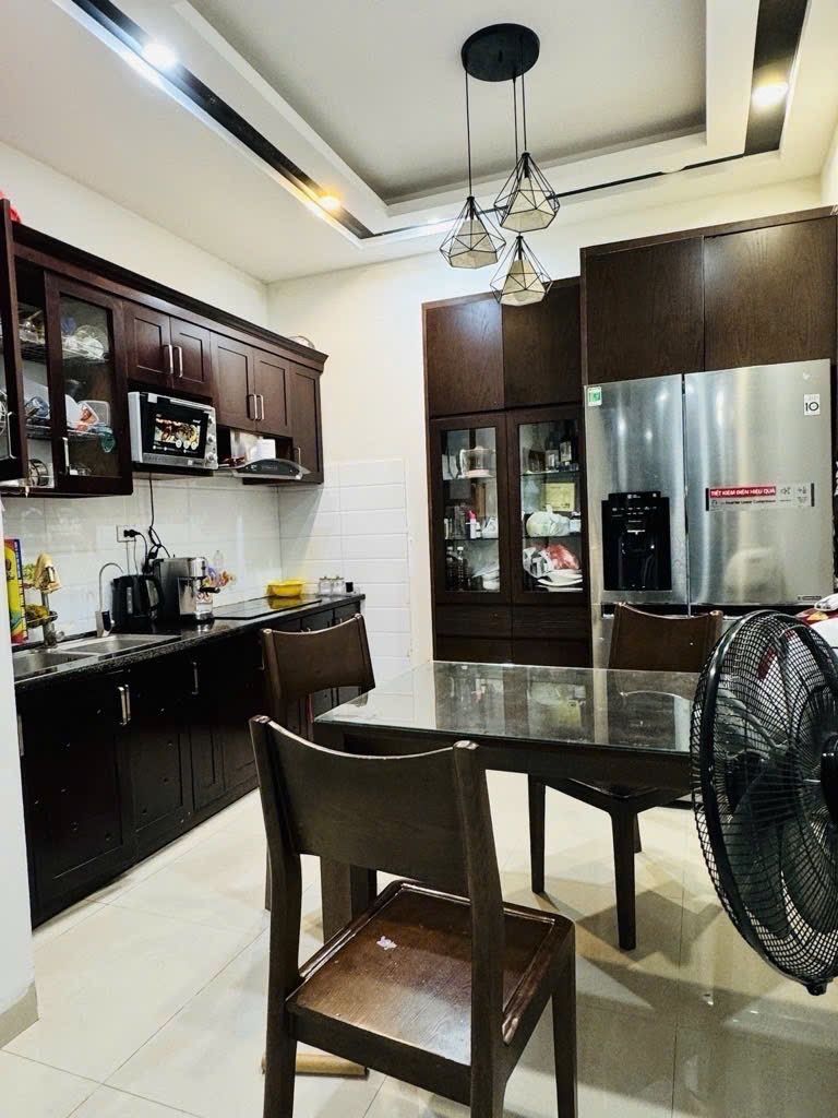 Bán nhà Ngõ Chợ Khâm Thiên - diện tích 47,5m2 4 tầng - 2 mặt thoáng - giá 11,8 tỷ